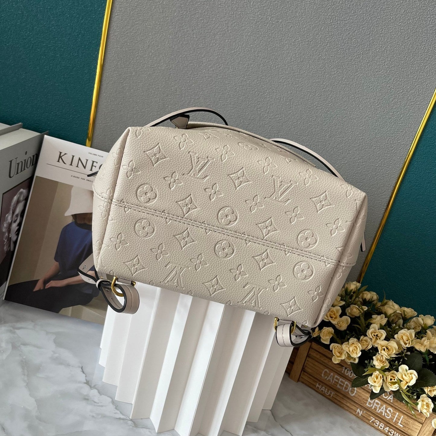 Elite Carryalls