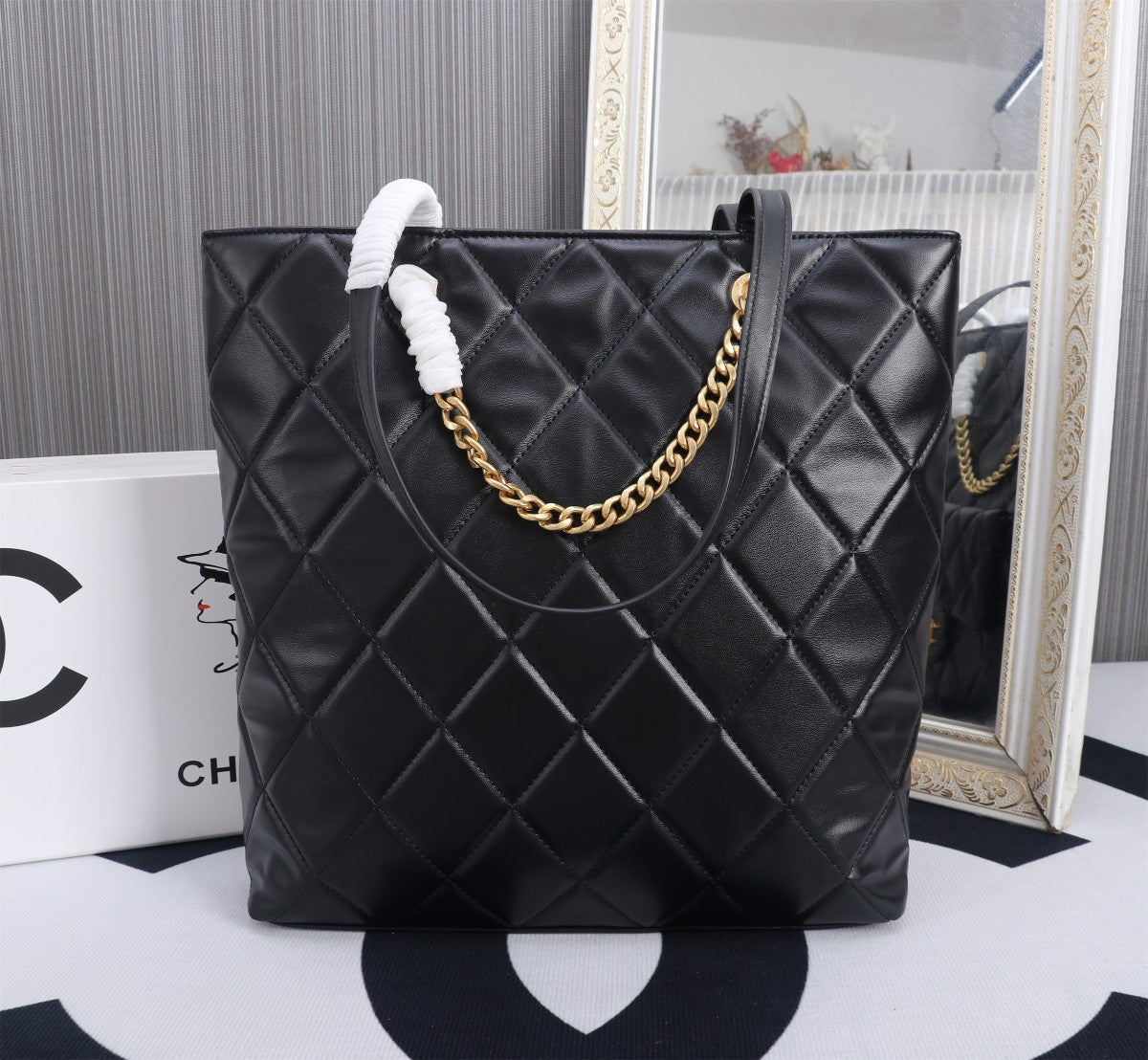 Elite Carryalls