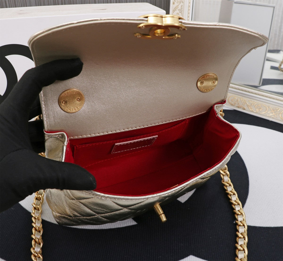 Elite Carryalls