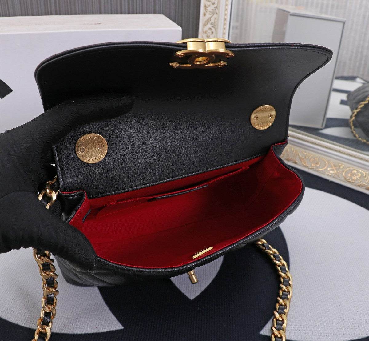 Elite Carryalls