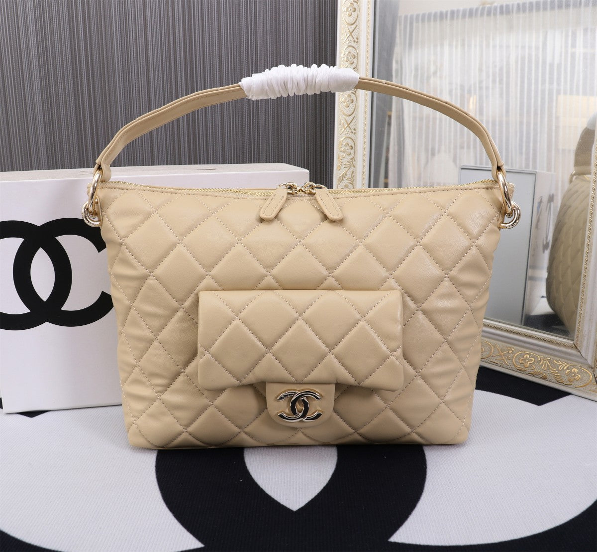 Elite Carryalls