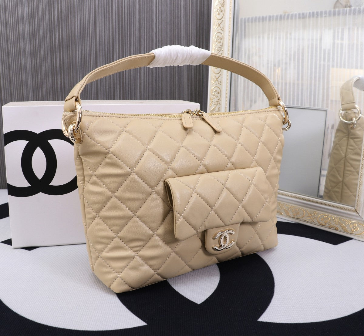 Elite Carryalls