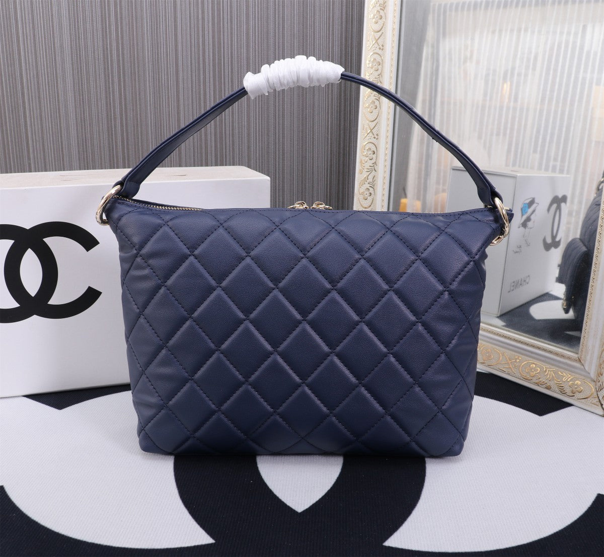 Elite Carryalls