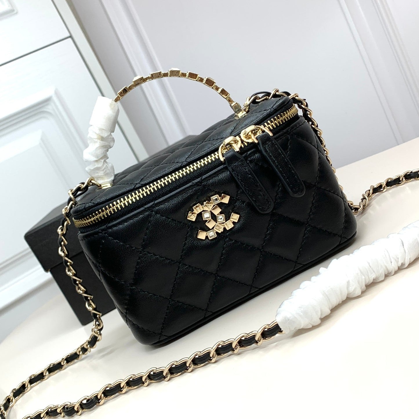 Elite Carryalls