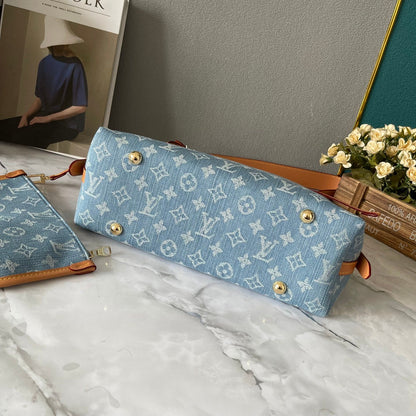 Elite Carryalls
