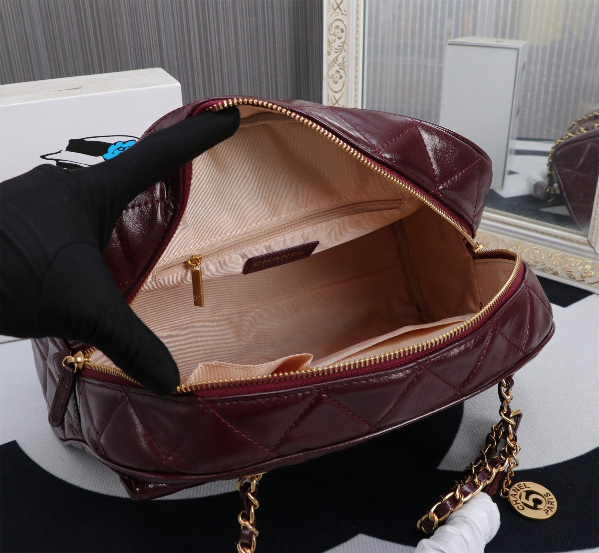 Elite Carryalls