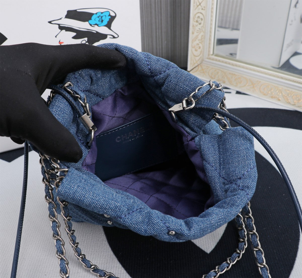 Elite Carryalls