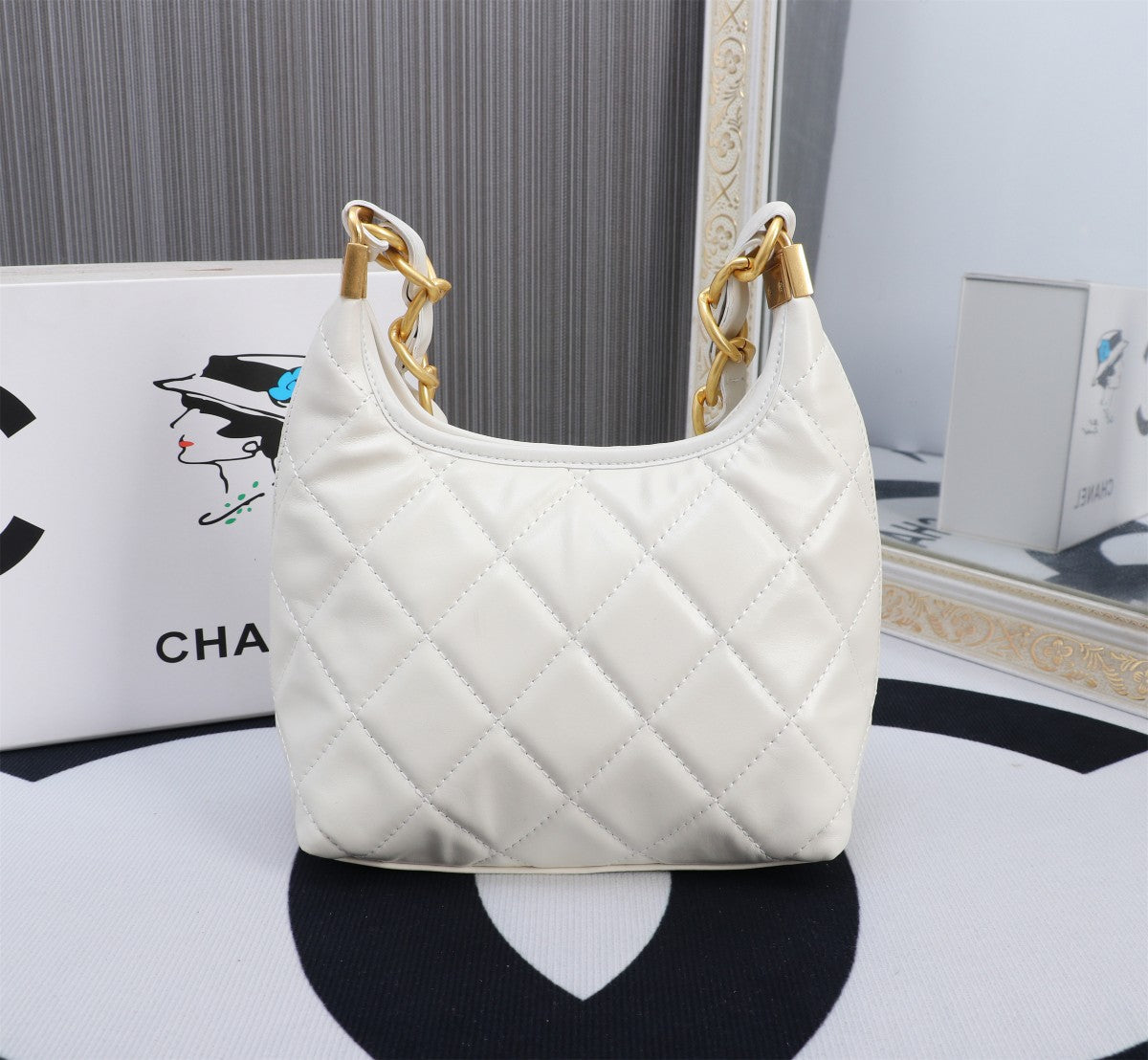 Elite Carryalls