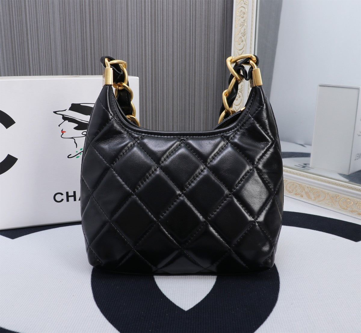 Elite Carryalls