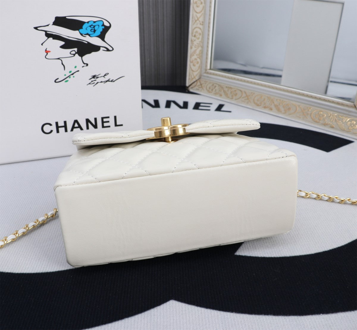 Elite Carryalls