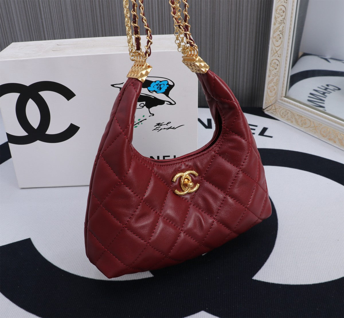 Elite Carryalls