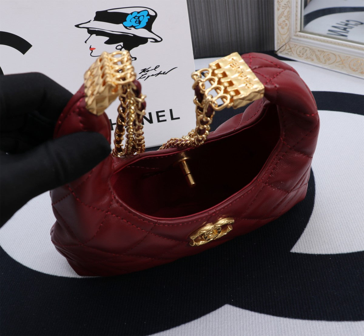 Elite Carryalls