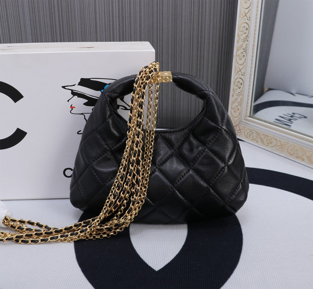 Elite Carryalls