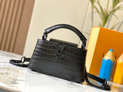 Elite Carryalls