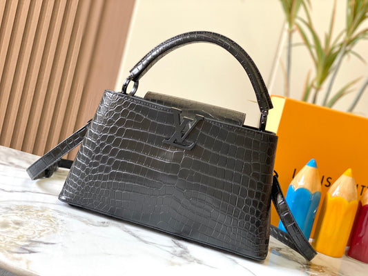 Elite Carryalls