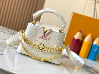 Elite Carryalls