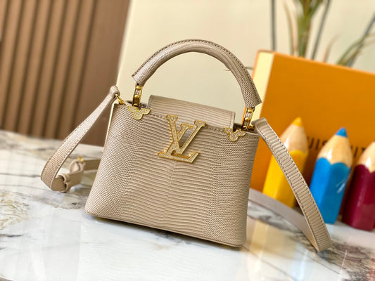 Elite Carryalls