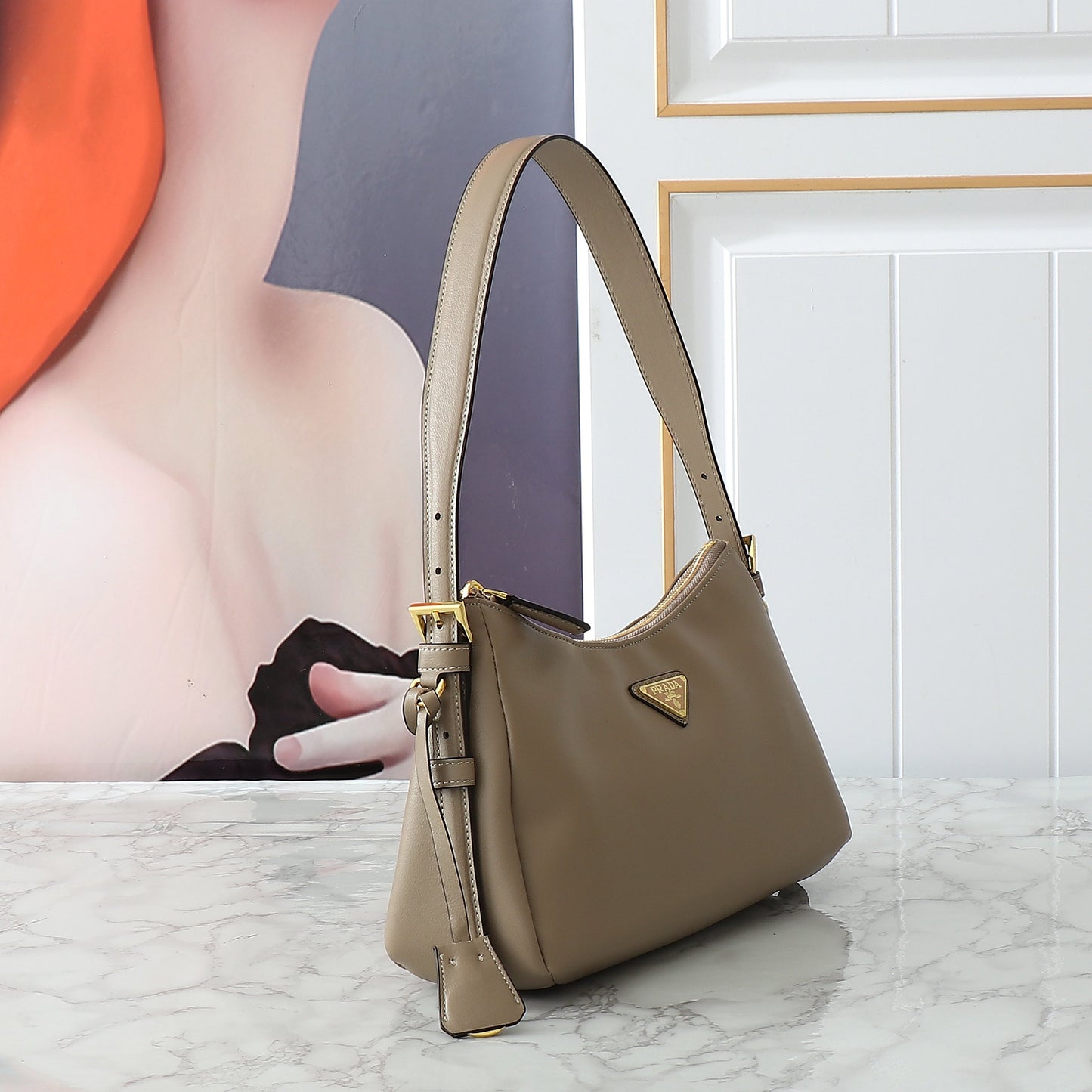 Elite Carryalls