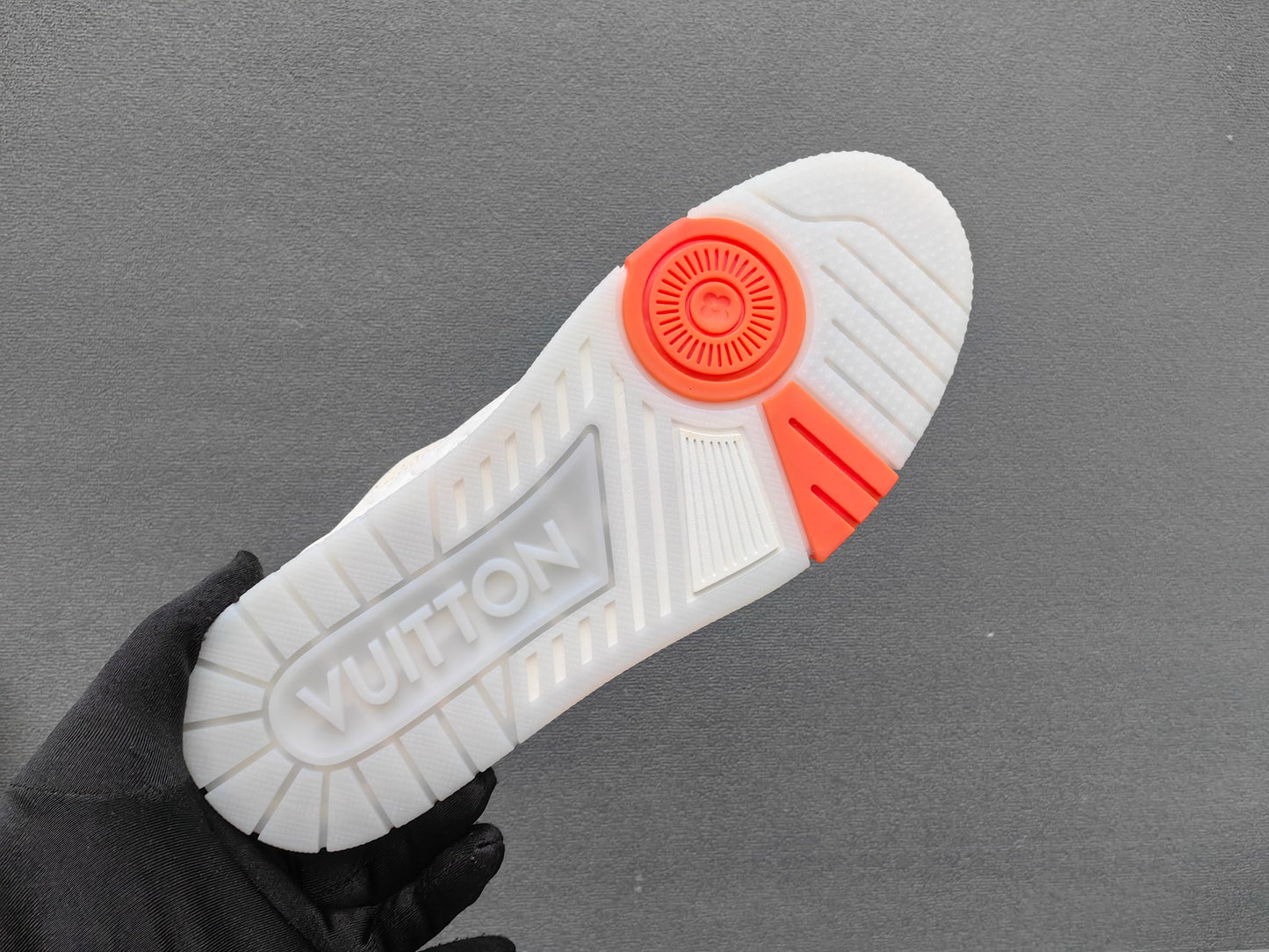 Louis Vuitton Trainer Sports Shoes