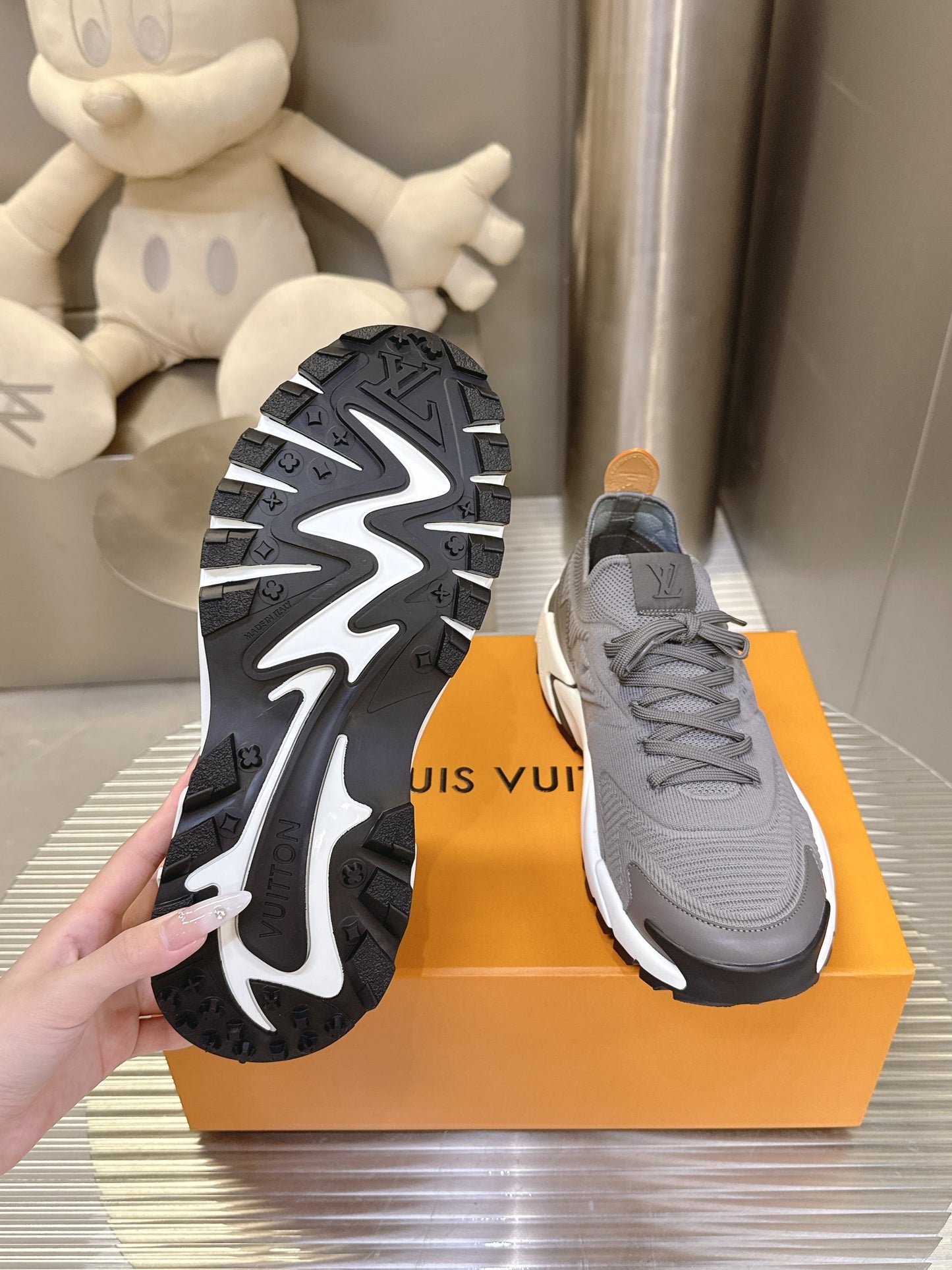 Louis Vuitton Runner Tatic Sneaker