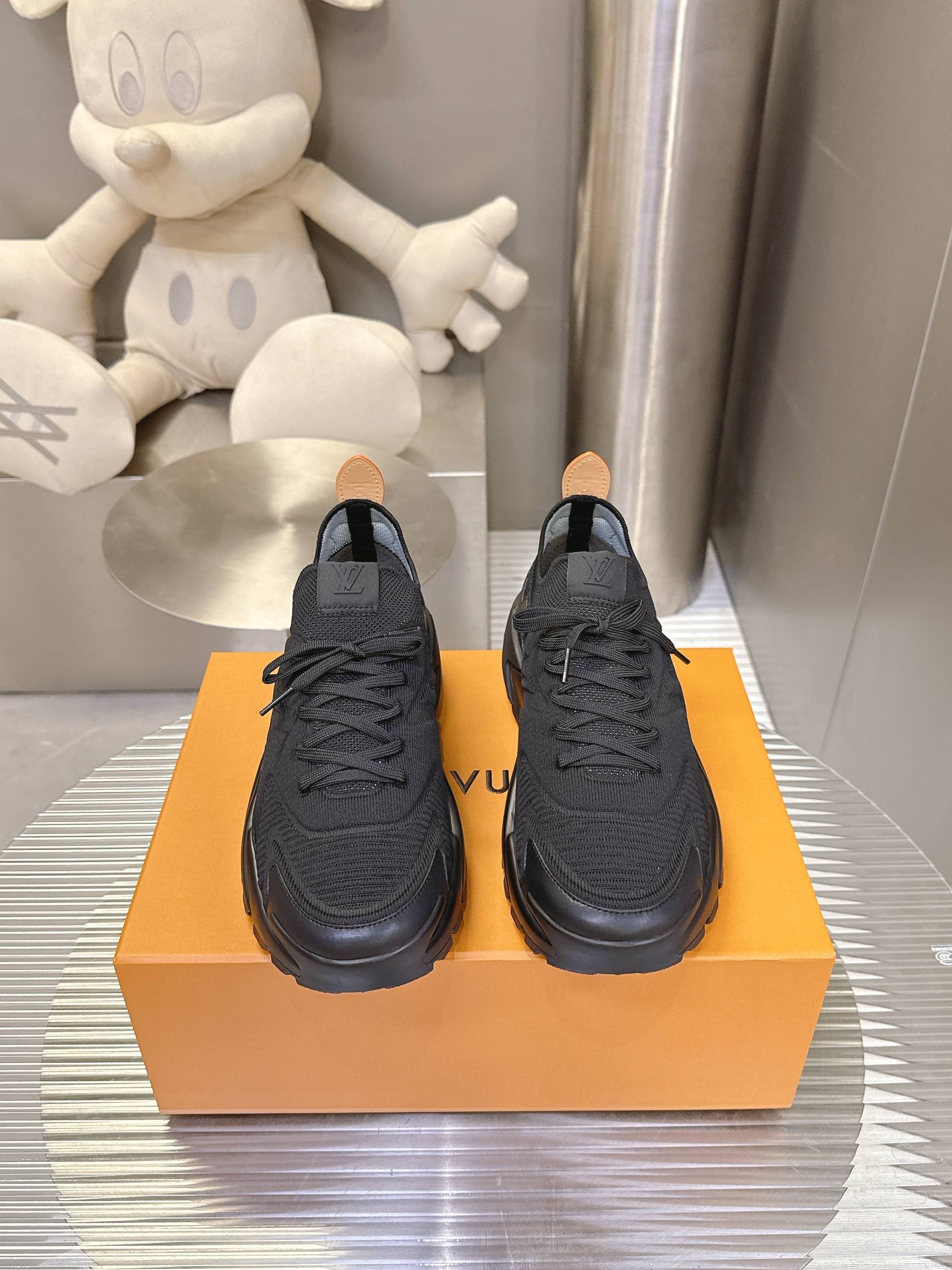 Louis Vuitton Runner Tatic Sneaker
