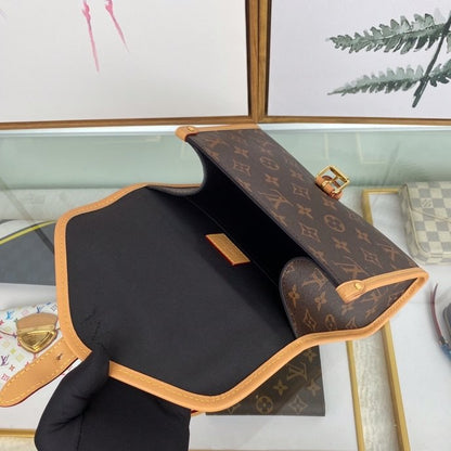 Elite Carryalls