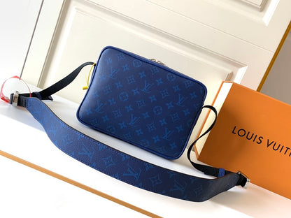 Elite Carryalls