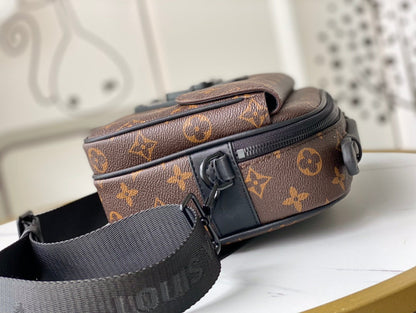 Elite Carryalls
