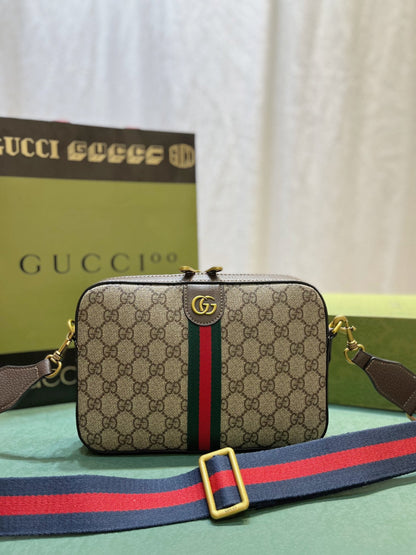 Elite Carryalls