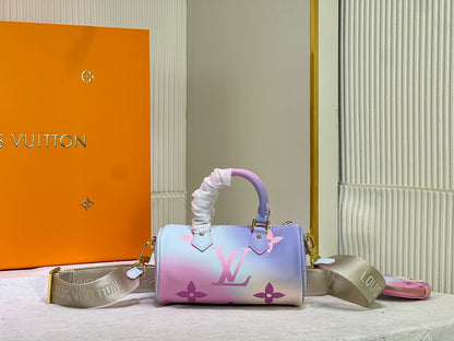Elite Carryalls