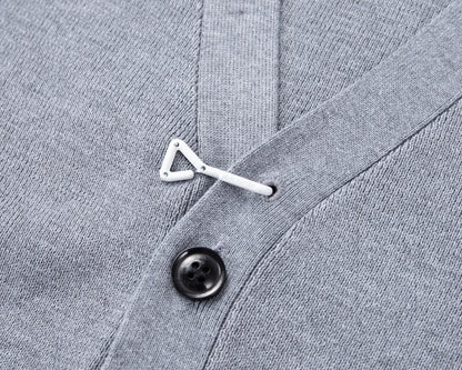 MINIMALIST STREET STYLE