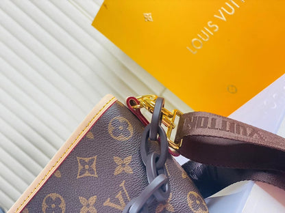Elite Carryalls
