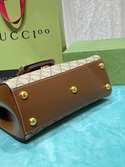 Elite Carryalls