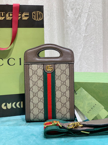 Elite Carryalls