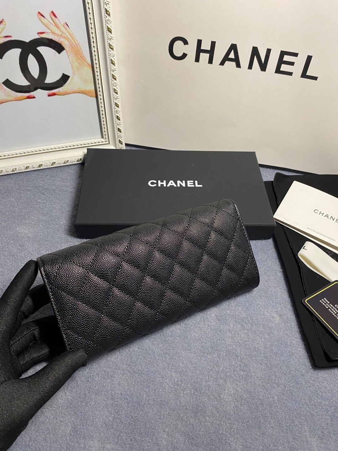 Elite Carryalls
