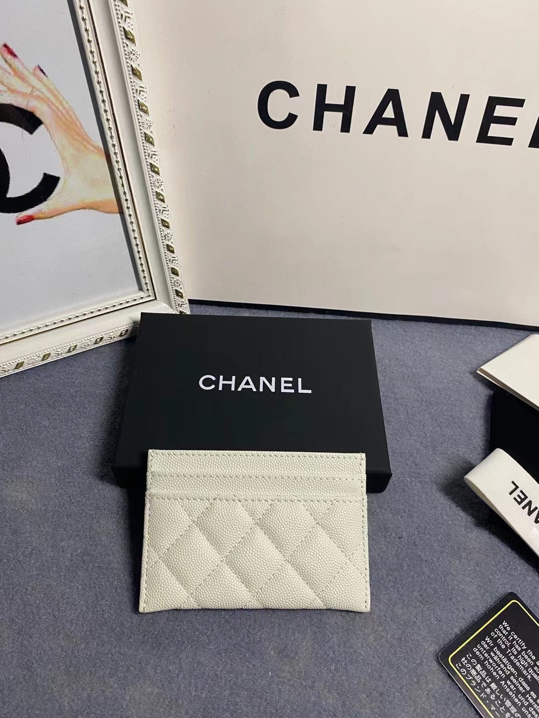 Elite Carryalls