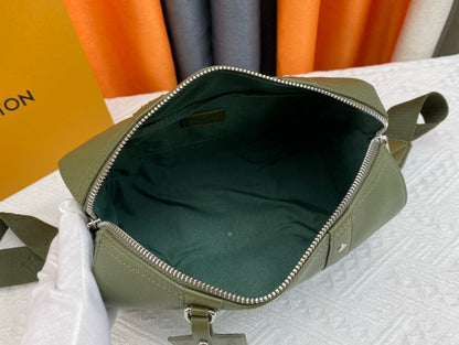 Elite Carryalls