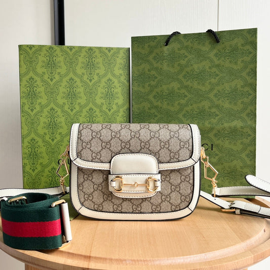 Elite Carryalls