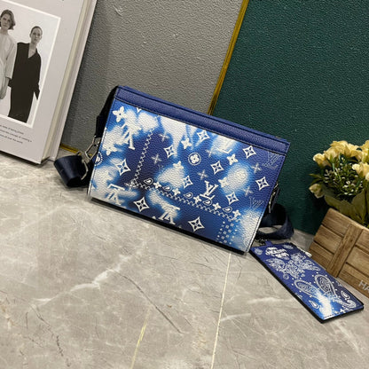 Elite Carryalls
