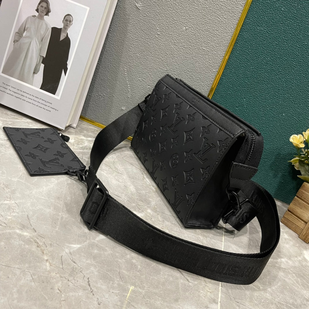 Elite Carryalls