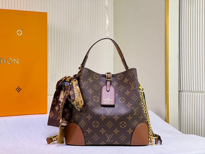 Elite Carryalls