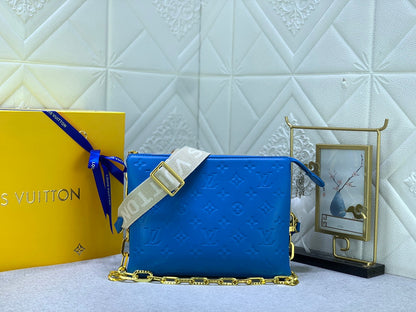 Elite Carryalls
