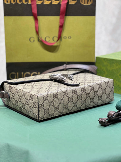 Elite Carryalls