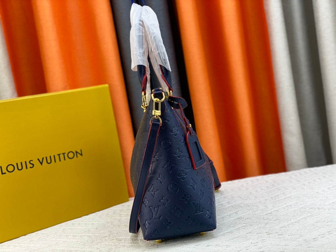 Elite Carryalls
