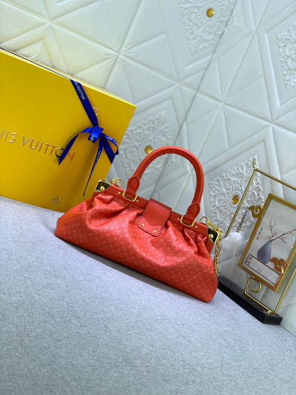 Elite Carryalls
