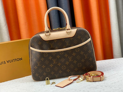 Elite Carryalls