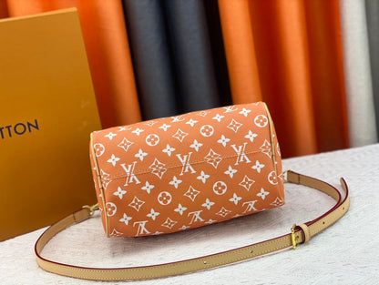 Elite Carryalls