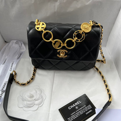Elite Carryalls