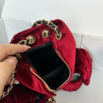 Elite Carryalls