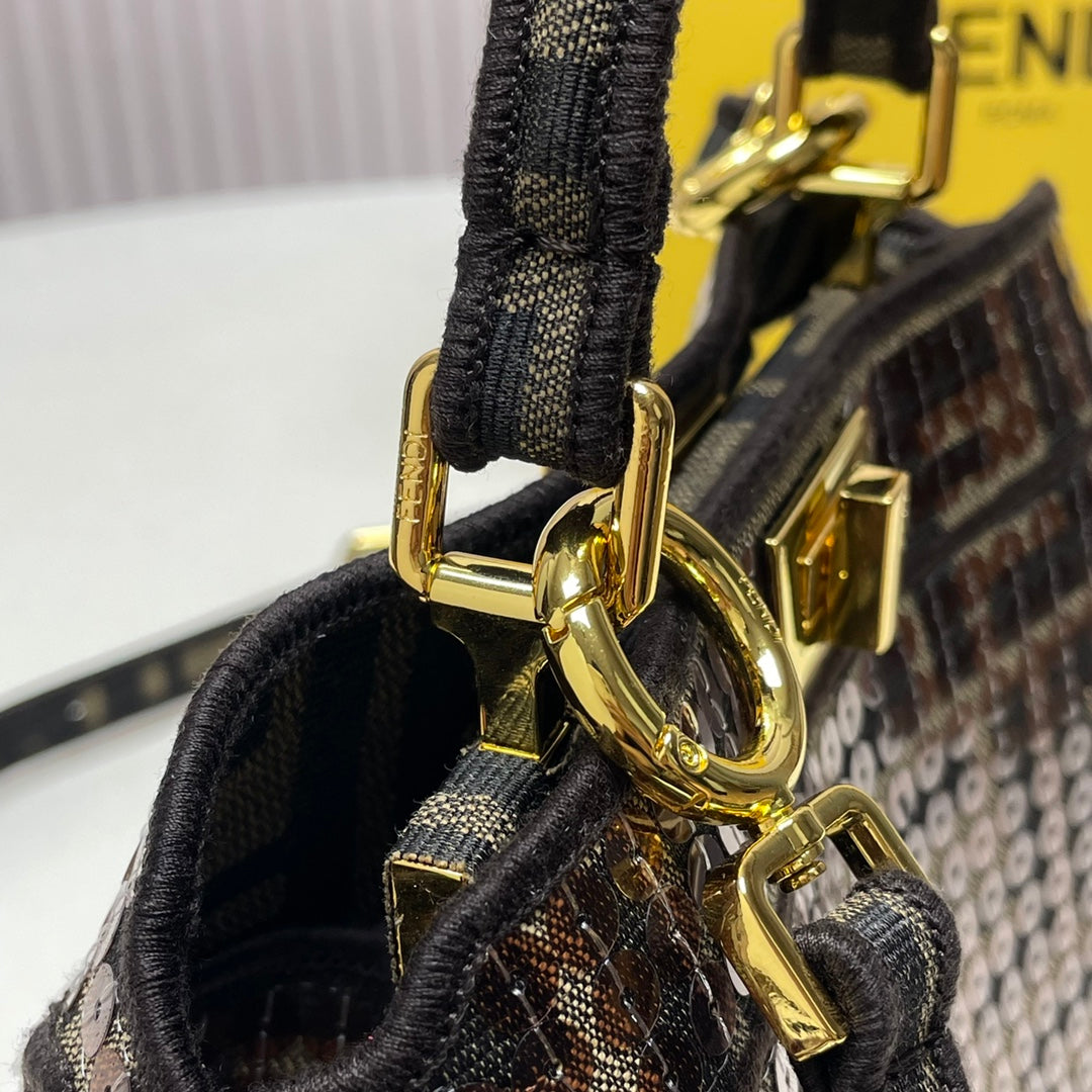Elite Carryalls